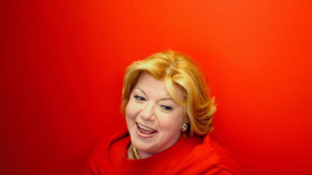 She Was a Star of New York Real Estate, but Her Life Story Was a Lie